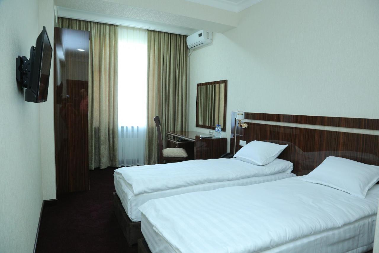 Hotel Grand Capital Tashkent Exterior photo
