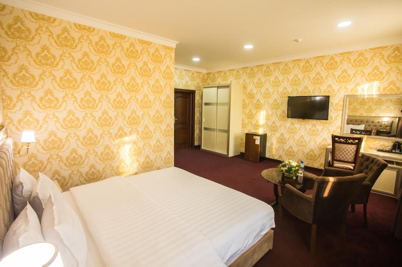 Hotel Grand Capital Tashkent Exterior photo