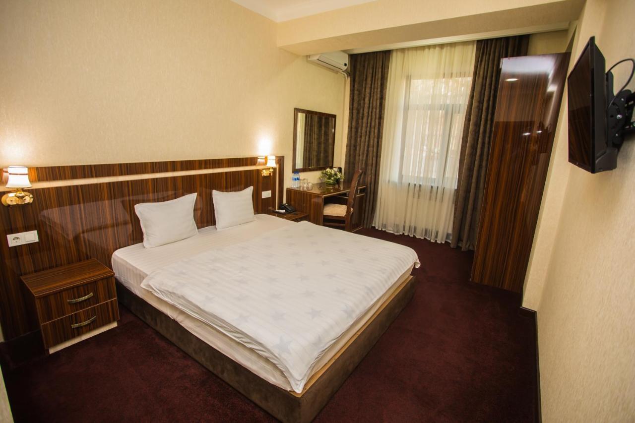 Hotel Grand Capital Tashkent Exterior photo